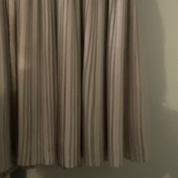 Metallic Foil Pleated Mini Dress XS NWT - Picture 7 of 8